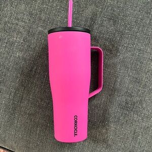 Barely used Corkcicle- 30 oz. “Cold Cup XL”